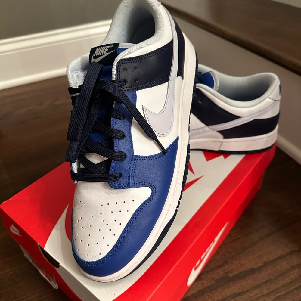 Nike Dunk Low